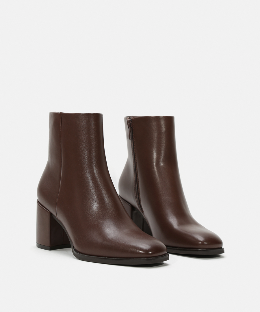 Botines punta cuadrada image number null